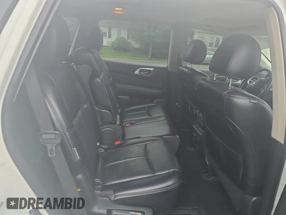 2020 Nissan Pathfinder Platinum with VIN 5N1DR2DM1LC579451, listed as a Copart auction lot 61667215 with 131,641 mi miles and Clean title. Bid and sale history available at DreamBid. Image 6.