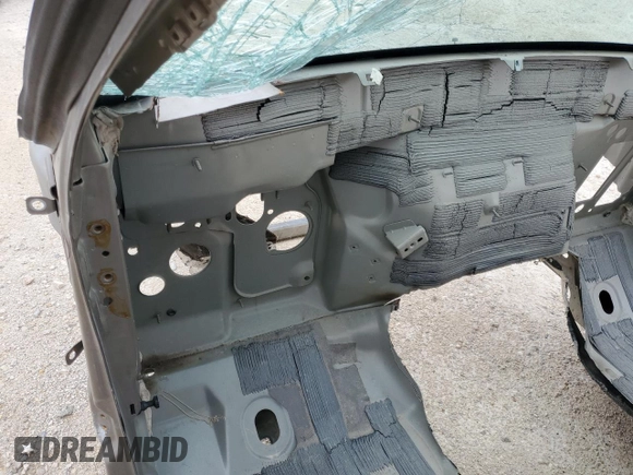 2005 Ford F-350 XL с VIN 1FTWW31P15EC18710, выставлен на аукционе Copart как лот 88154275 с пробегом Не указан миль и На запчасти • Non repairable. История ставок и продаж доступна на DreamBid. Изображение 9.