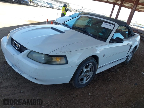 2001 Ford Mustang Deluxe с VIN 1FAFP44491F229968, выставлен на аукционе IAAI как лот 42304205 с пробегом 180 951 миль миль и . История ставок и продаж доступна на DreamBid. Изображение 18.