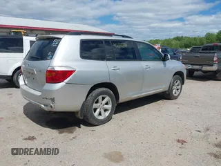 2008 Toyota Highlander z VIN JTEES41A082047975, wystawiony jako IAAI lot #42386511 z przebiegiem 229 825 mil mil oraz . Historia ofert i sprzedaży dostępna na DreamBid. Obrazek 4.