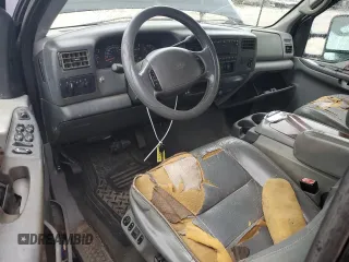 2002 Ford F-350 XL z VIN 1FTWW33F92EB51645, wystawiony jako Copart lot #79216984 z przebiegiem Nie podano mil oraz Szkoda całkowita • Salvage title. Historia ofert i sprzedaży dostępna na DreamBid. Obrazek 8.