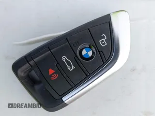 2023 BMW i4 eDrive35 z VIN WBY43AW04PFR19351, wystawiony jako IAAI lot #41841961 z przebiegiem 28 175 mil mil oraz . Historia ofert i sprzedaży dostępna na DreamBid. Obrazek 11.