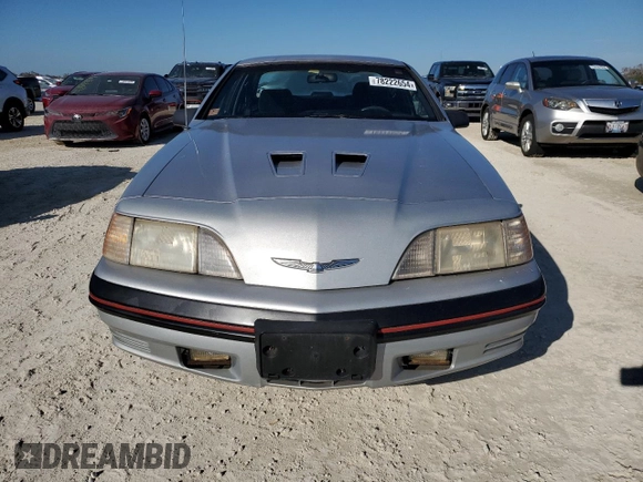 1988 Ford Thunderbird with VIN 1FABP64T3JH145411, listed as a Copart auction lot 78222654 with 143,134 mi miles and Salvage Title. Bid and sale history available at DreamBid. Image 5.