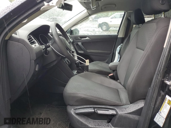 2019 Volkswagen Tiguan S with VIN 3VV0B7AX7KM067047, listed as a Copart auction lot 55693685 with 141,069 mi miles and Salvage title. Bid and sale history available at DreamBid. Image 7.