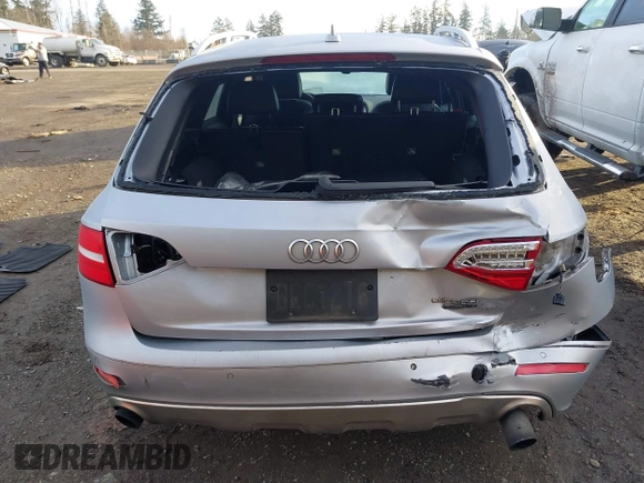2015 Audi allroad Premium Plus with VIN WA1UFAFL9FA109741, listed as a IAAI auction lot 41283680 with 116,755 mi miles. Bid and sale history available at carsss.com. Image 17.