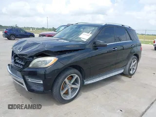 2014 Mercedes-Benz M with VIN 4JGDA7DBXEA291980, listed as a IAAI auction lot 42161942 with 121,341 mi miles. Bid and sale history available at carsss.com. Image 2.