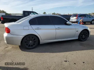 2006 BMW 3 Series 330xi with VIN WBAVD33516KL52923, listed as a Copart auction lot 46224884 with 204,406 mi miles and Salvage Title. Bid and sale history available at carsss.com. Image 3.