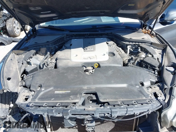 2015 Infiniti Q50 Premium with VIN JN1BV7AP3FM343677, listed as a IAAI auction lot 41811842 with 110,486 mi miles. Bid and sale history available at carsss.com. Image 10.