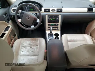 2008 Mercury Sable Premier z VIN 1MEHM42W48G613353, wystawiony jako Copart lot #54682075 z przebiegiem 109 006 mil mil oraz Tytuł czysty. Historia ofert i sprzedaży dostępna na DreamBid. Obrazek 8.