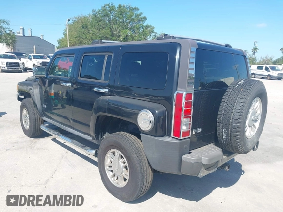 2007 Hummer H3 SUV with VIN 5GTDN13E878233953, listed as a IAAI auction lot 42012596 with 232,919 mi miles. Bid and sale history available at carsss.com. Image 3.