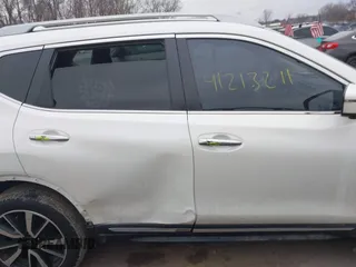 2020 Nissan Rogue SL with VIN 5N1AT2MV4LC751047, listed as a IAAI auction lot 41213211 with 71,268 mi miles and . Bid and sale history available at DreamBid. Image 13.