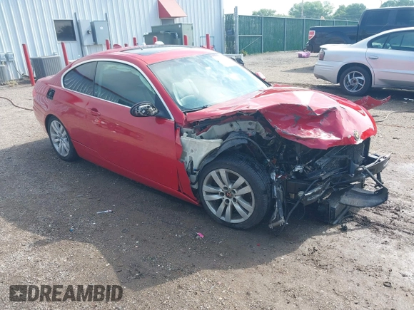 2007 BMW 3 Series 335i z VIN WBAWB73567P155445, wystawiony jako IAAI lot #42210524 z przebiegiem Nie podano mil oraz . Historia ofert i sprzedaży dostępna na DreamBid. Obrazek 1.