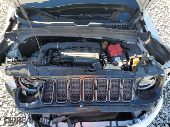 2020 Jeep Renegade Altitude z VIN ZACNJAB19LPL72057, wystawiony jako Copart lot #41449755 z przebiegiem 61 233 mil mil oraz Szkoda całkowita • Salvage title. Historia ofert i sprzedaży dostępna na DreamBid. Obrazek 12.