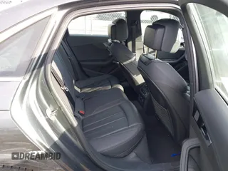 2022 Audi A4 S line Premium Plus z VIN WAUEAAF41NN015360, wystawiony jako IAAI lot #41320262 z przebiegiem 63 275 mil mil oraz . Historia ofert i sprzedaży dostępna na DreamBid. Obrazek 8.