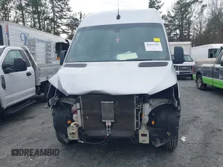 2023 Mercedes-Benz Sprinter Cargo Cargo with VIN W1Y40BHYXPT139483, listed as a IAAI auction lot 41513103 with 62,433 mi miles and . Bid and sale history available at DreamBid. Image 13.