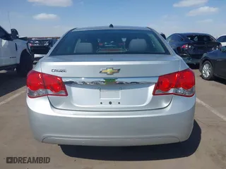 2014 Chevrolet Cruze LS with VIN 1G1PA5SH5E7174424, listed as a IAAI auction lot 41696133 with 126,802 mi miles. Bid and sale history available at carsss.com. Image 17.