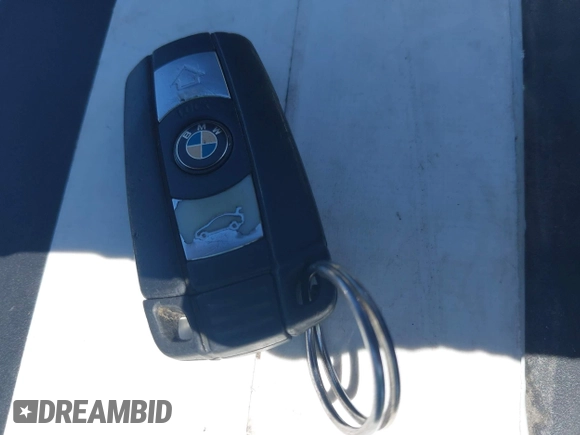 2006 BMW 3 Series 325i с VIN WBAVB13576KX51510, выставлен на аукционе IAAI как лот 42768678 с пробегом 236 318 миль миль и . История ставок и продаж доступна на DreamBid. Изображение 11.