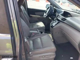 2011 Honda Odyssey EX-L with VIN 5FNRL5H63BB068205, listed as a IAAI auction lot 42034057 with 106,443 mi miles. Bid and sale history available at carsss.com. Image 5.