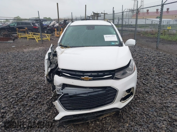 2020 Chevrolet Trax LT with VIN 3GNCJPSB9LL155372, listed as a IAAI auction lot 42357337 with 71,445 mi miles and . Bid and sale history available at DreamBid. Image 12.