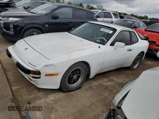 1984 Porsche 944 with VIN WP0AA094XEN452894, listed as a Copart auction lot 49852435 with 37,161 mi miles and Clean Title. Bid and sale history available at carsss.com. Image 1.