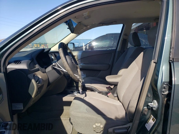 2005 Mitsubishi Outlander LS with VIN JA4LX31F65U020745, listed as a Copart auction lot 86270664 with 76,633 mi miles and Salvage Title. Bid and sale history available at carsss.com. Image 7.