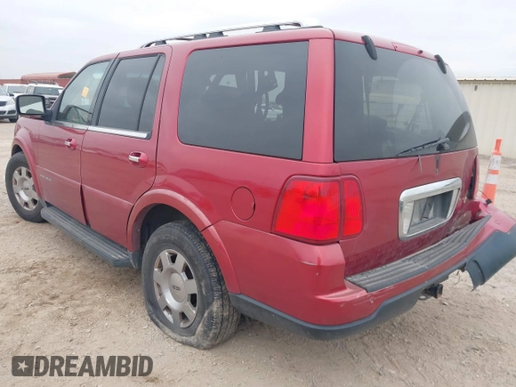 2006 Lincoln Navigator Luxury with VIN 5LMFU28576LJ23904, listed as a IAAI auction lot 41636448 with 1 mi miles. Bid and sale history available at carsss.com. Image 3.