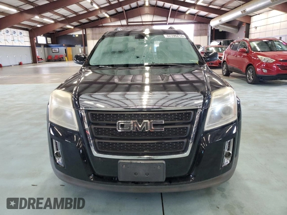 2011 GMC Terrain SLE-2 z VIN 2CTFLTE53B6242979, wystawiony jako Copart lot #82396214 z przebiegiem 121 454 mil mil oraz Czysty tytuł • Clean title. Historia ofert i sprzedaży dostępna na DreamBid. Obrazek 5.