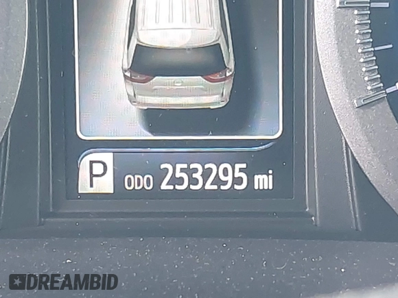 2018 Toyota Sienna LE Auto Access Seat with VIN 5TDKZ3DC6JS909072, listed as a IAAI auction lot 42228691 with 253,295 mi miles and . Bid and sale history available at DreamBid. Image 15.