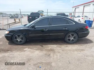 2008 Hyundai Azera Limited with VIN KMHFC46F78A318963, listed as a IAAI auction lot 42130920 with 104,412 mi miles and . Bid and sale history available at DreamBid. Image 14.
