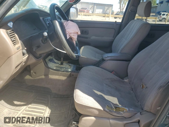 1997 Toyota 4Runner SR5 z VIN JT3GN86R9V0045678, wystawiony jako Copart lot #55056215 z przebiegiem 330 191 mil mil oraz Czysty tytuł • Clean title. Historia ofert i sprzedaży dostępna na DreamBid. Obrazek 8.