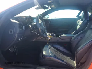 2020 Aston Martin Vantage z VIN SCFSMGAW4LGN03925, wystawiony jako Copart lot #50793594 z przebiegiem Nie podano mil oraz Szkody całkowita. Historia ofert i sprzedaży dostępna na DreamBid. Obrazek 7.