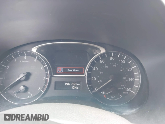2013 Nissan Pathfinder SL z VIN 5N1AR2MM4DC630445, wystawiony jako IAAI lot #41946196 z przebiegiem 196 192 mil mil oraz . Historia ofert i sprzedaży dostępna na DreamBid. Obrazek 7.