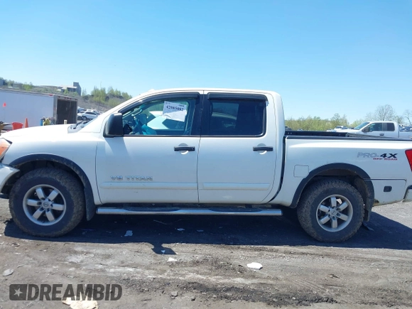2012 Nissan Titan SV with VIN 1N6AA0EC0CN307743, listed as a IAAI auction lot 42085082 with 187,506 mi miles. Bid and sale history available at carsss.com. Image 14.