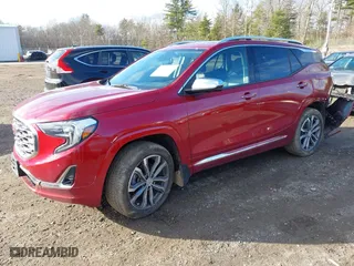 2019 GMC Terrain Denali with VIN 3GKALXEX5KL106058, listed as a IAAI auction lot 40950377 with NaN miles. Bid and sale history available at carsss.com. Image 21.
