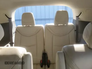 2020 Cadillac XT6 FWD Premium Luxury z VIN 1GYKPCRS9LZ107178, wystawiony jako Copart lot #72359154 z przebiegiem 154 427 mil mil oraz Nie do naprawy. Historia ofert i sprzedaży dostępna na DreamBid. Obrazek 10.