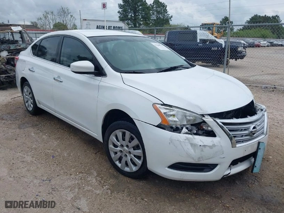 2014 Nissan Sentra SR with VIN 3N1AB7AP1EY257221, listed as a IAAI auction lot 41868576 with 118,275 mi miles. Bid and sale history available at carsss.com. Image 1.