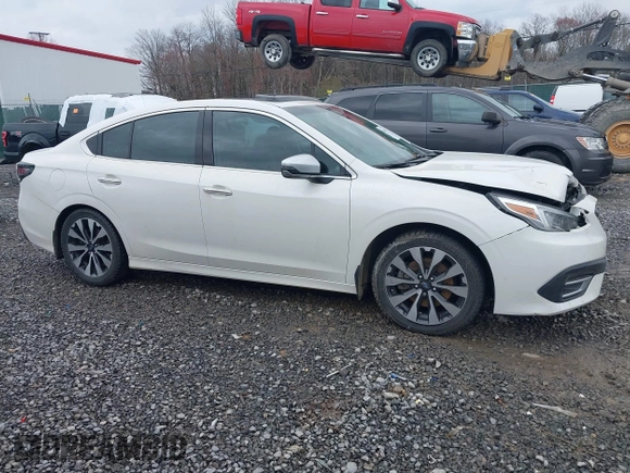 2021 Subaru Legacy Touring XT z VIN 4S3BWGP6XM3010551, wystawiony jako IAAI lot #42000181 z przebiegiem 68 351 mil mil oraz . Historia ofert i sprzedaży dostępna na DreamBid. Obrazek 13.