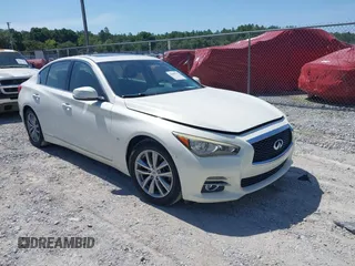 2015 Infiniti Q50 Sport with VIN JN1BV7AP4FM339122, listed as a IAAI auction lot 42566531 with 117,613 mi miles and . Bid and sale history available at DreamBid. Image 1.