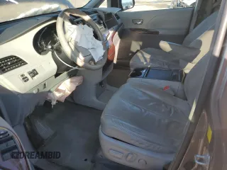 2011 Toyota Sienna XLE AAS with VIN 5TDYK3DC3BS123021, listed as a Copart auction lot 88336835 with 161,028 mi miles and Salvage Title. Bid and sale history available at DreamBid. Image 7.
