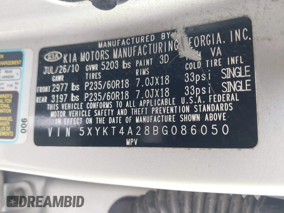 2011 Kia Sorento LX with VIN 5XYKT4A28BG086050, listed as a IAAI auction lot 41927414 with 177,402 mi miles. Bid and sale history available at carsss.com. Image 9.