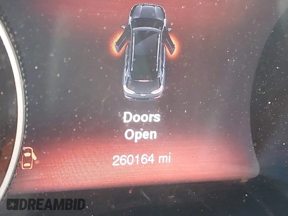 2014 Jeep Cherokee Limited with VIN 1C4PJLDB1EW204545, listed as a IAAI auction lot 42261081 with 260,164 mi miles and . Bid and sale history available at DreamBid. Image 15.