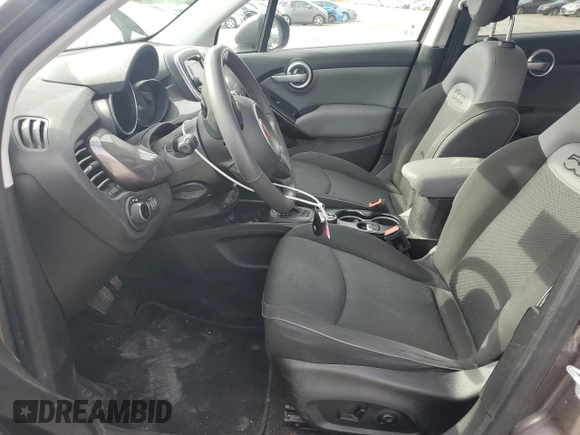 2016 FIAT 500X Easy with VIN ZFBCFXBT0GP383101, listed as a Copart auction lot 61147345 with 70,763 mi miles and Salvage title. Bid and sale history available at DreamBid. Image 7.
