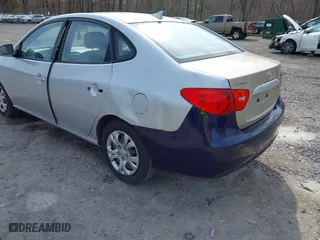 2009 Hyundai Elantra GLS with VIN KMHDU46D09U796385, listed as a IAAI auction lot 42075080 with 194,221 mi miles. Bid and sale history available at carsss.com. Image 3.
