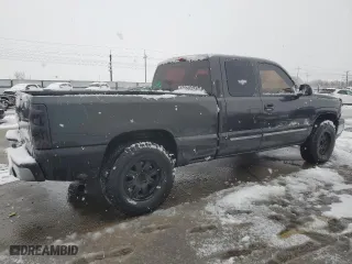 2003 Chevrolet Silverado 1500 LT with VIN 1GCEK19T53Z224559, listed as a Copart auction lot 43656575 with 231,357 mi miles and Clean Title. Bid and sale history available at carsss.com. Image 3.