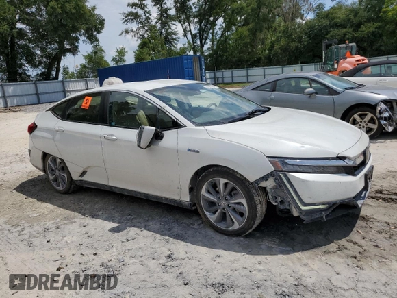 2018 Honda Clarity Plug-In Hybrid Touring with VIN JHMZC5F39JC005046, listed as a Copart auction lot 67955324 with 115,516 mi miles and Non Repairable. Bid and sale history available at carsss.com. Image 4.