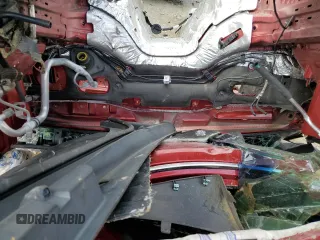 2017 Cadillac CTS-V z VIN 1G6A15S62H0162405, wystawiony jako Copart lot #68011954 z przebiegiem Nie podano mil oraz Szkody całkowita. Historia ofert i sprzedaży dostępna na DreamBid. Obrazek 8.