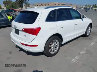 2011 Audi Q5 Premium Plus с VIN WA1LFAFPXBA079187, выставлен на аукционе IAAI как лот 42413279 с пробегом Не указан миль и . История ставок и продаж доступна на DreamBid. Изображение 4.