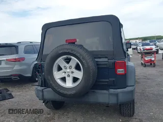 2018 Jeep Wrangler JK Unlimited Sport with VIN 1C4BJWDG5JL858936, listed as a IAAI auction lot 39953617 with 75,865 mi miles. Bid and sale history available at carsss.com. Image 16.