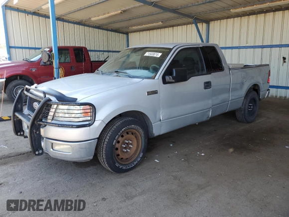 2004 Ford F-150 STX z VIN 1FTRX12WX4FA01069, wystawiony jako Copart lot #71503874 z przebiegiem 241 284 mil mil oraz Czysty tytuł • Clean title. Historia ofert i sprzedaży dostępna na DreamBid. Obrazek 1.
