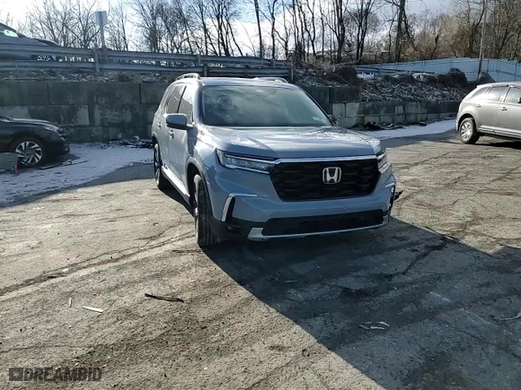 2024 Honda Pilot Touring with VIN 5FNYG1H72RB039998, listed as a Copart auction lot 86590424 with 22,770 mi miles and Salvage Title. Bid and sale history available at carsss.com. Image 12.